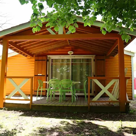 Les Chalets De Mouliere Vouneuil-sur-Vienne Exterior photo